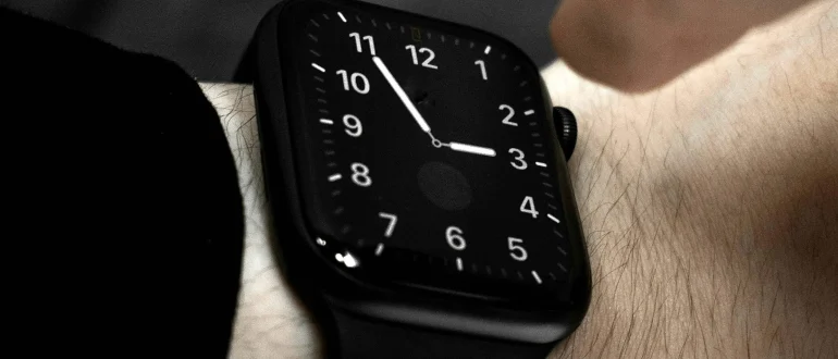 watchOS 26.2.1 обеспечивает поддержку точного поиска AirTag на Apple Watch