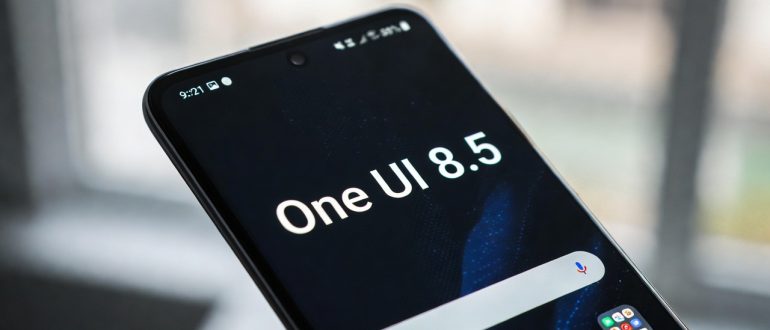 Оболочка One UI 8.5 получит поддержку внешних микрофонов и 24-битного звука